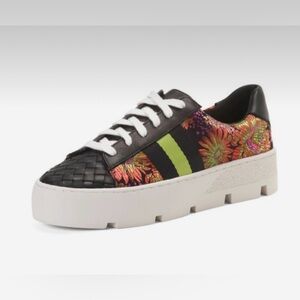 JOHNNY WAS Downtown Jacquard Platform Sneaker Size 8